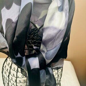 100% Natural Silk Vintage Black and white Scarf